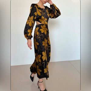 Astr the Label Floral Quinn Cutout Maxi Dress - Black (M)